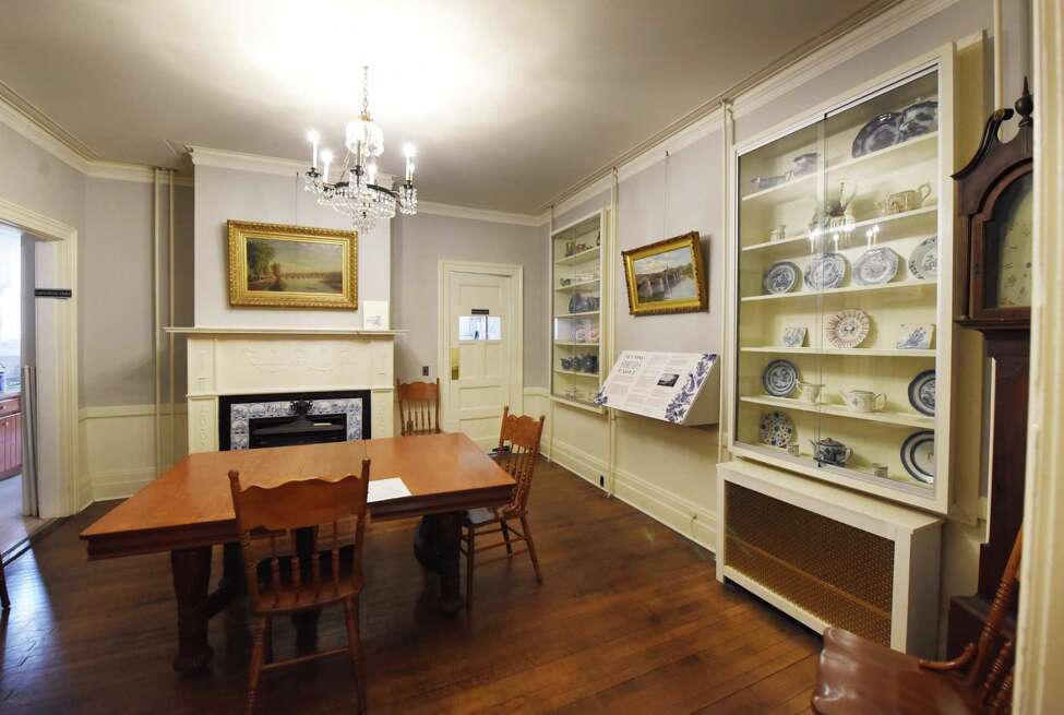 Historic Houses Play Key Role In Preserving Past Historic Houses Play Key Role In