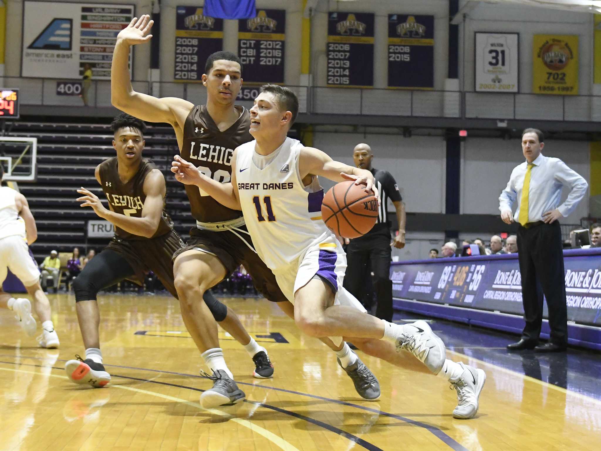 Late rally falls short as UAlbany loses opener