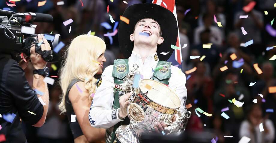 Jess Lockwood Wins His 2nd Pbr World Championship Houston Chronicle