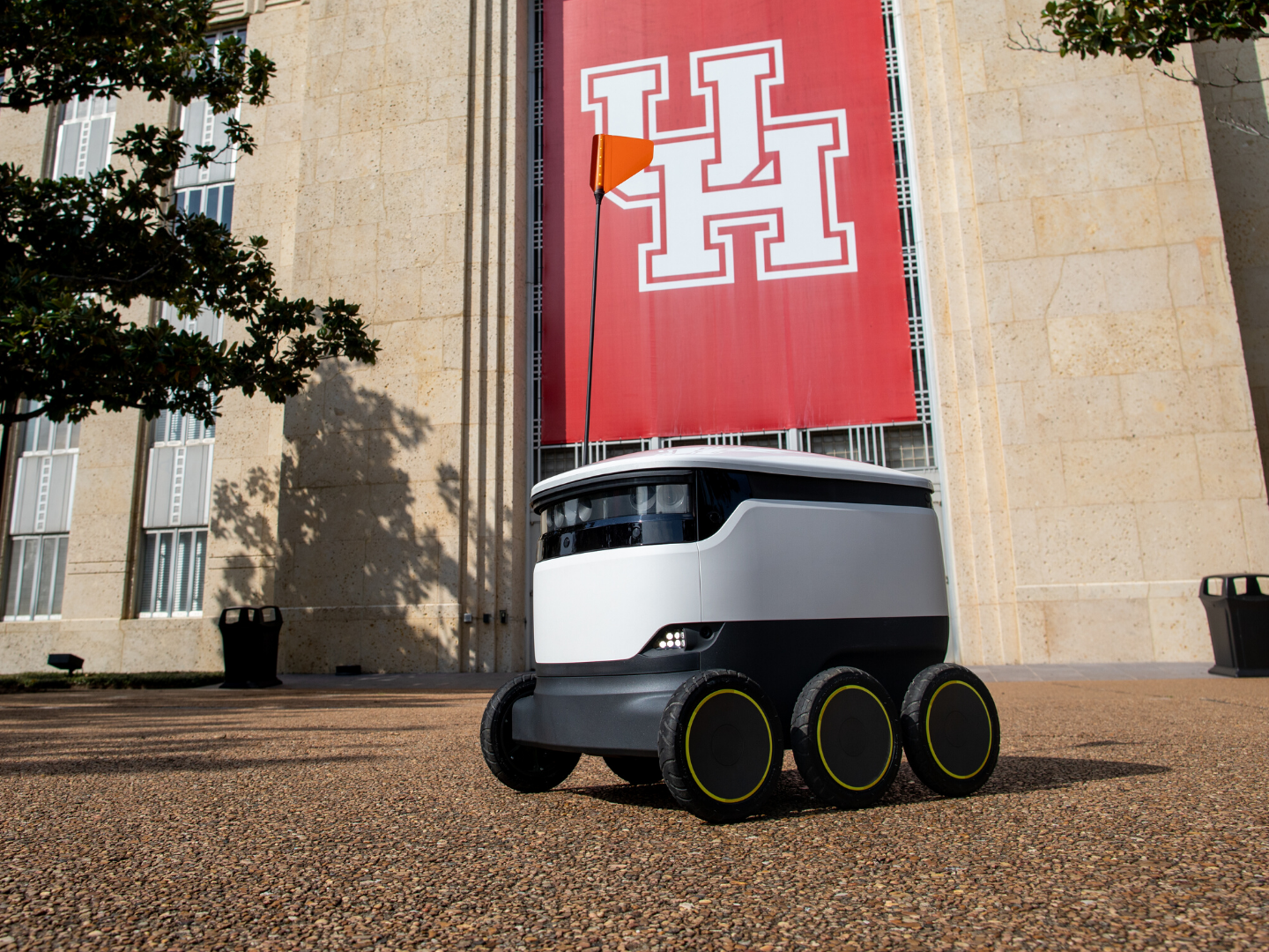 UH makes history as first Texas university to offer food delivery robots
