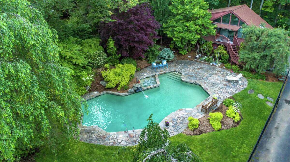 custom in ground spa