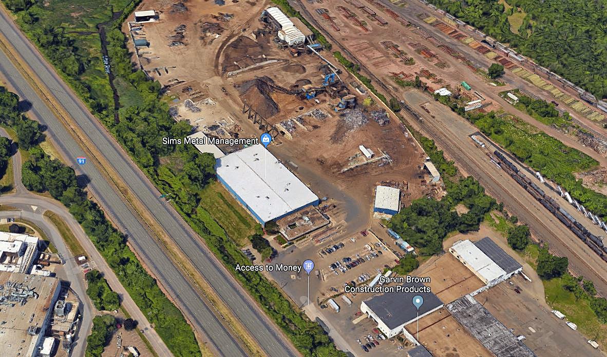 Fire breaks out at North Haven scrap metal yard