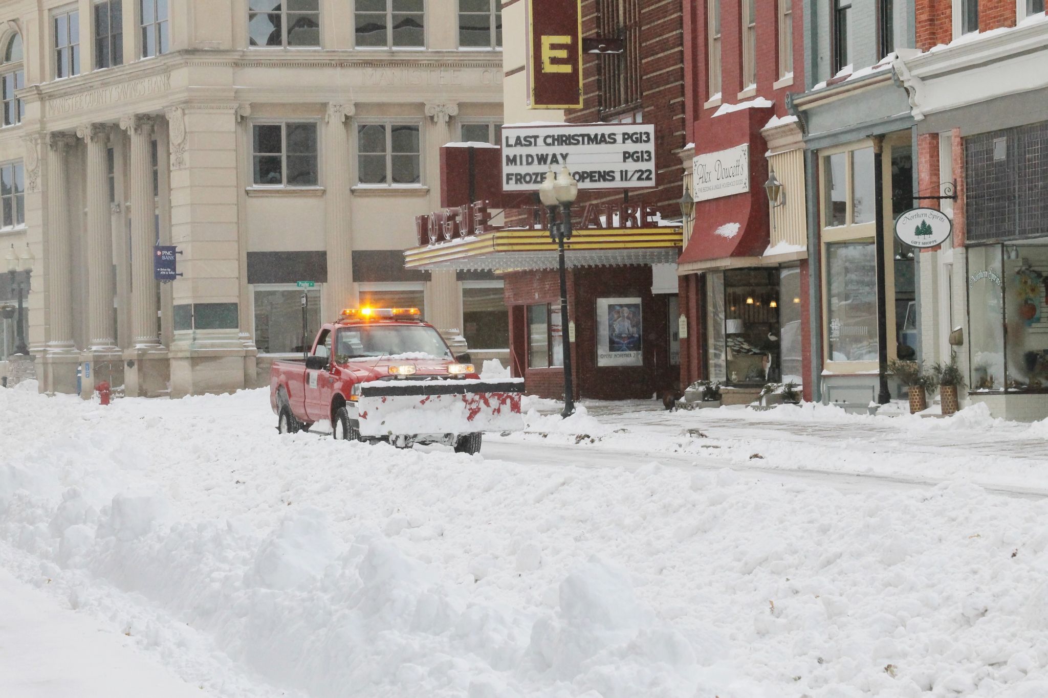 November snowstorm blasts northern Michigan communities Manistee News