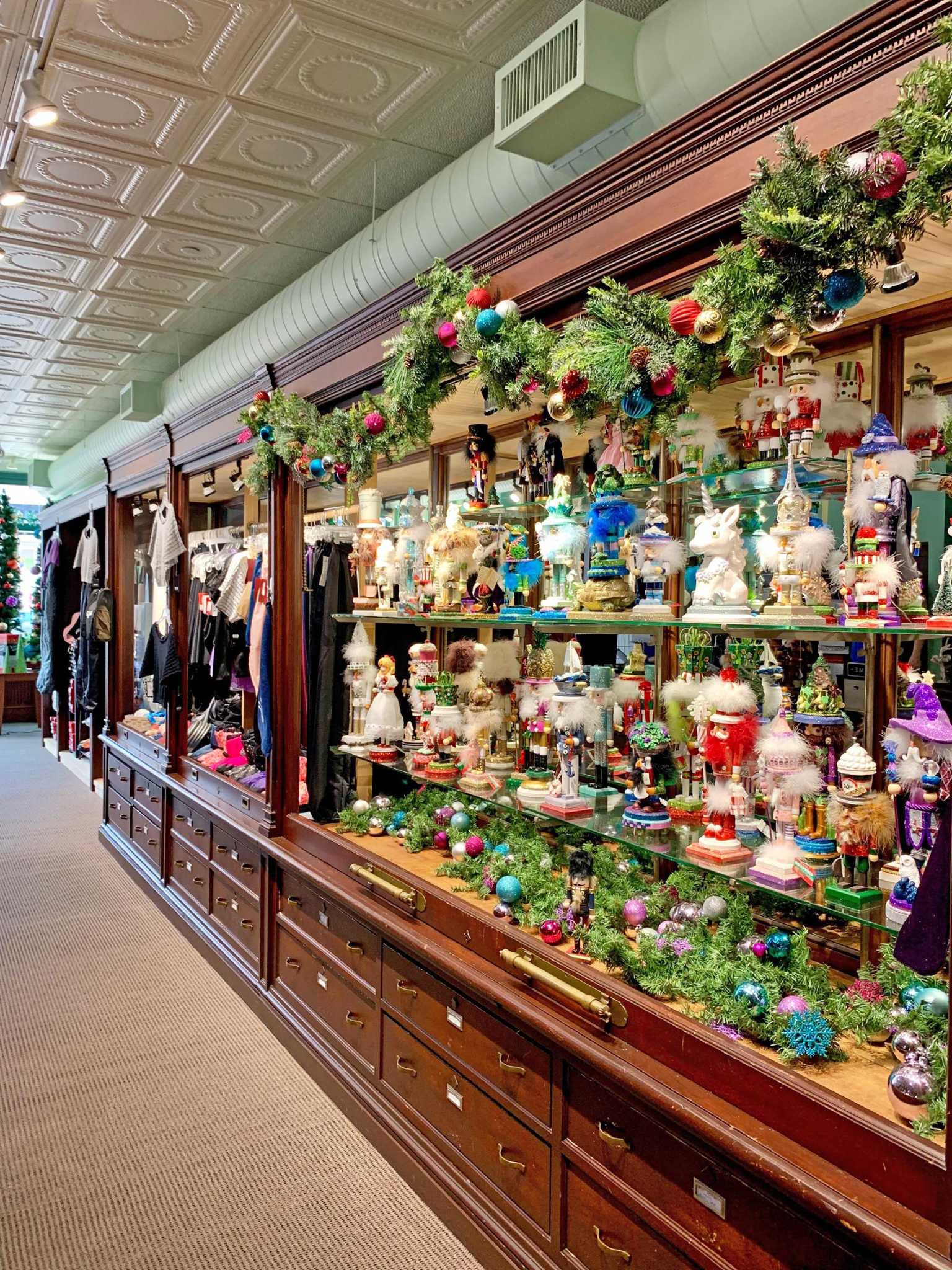 Nutmeg Nuggets Nutmeg Dance Shop happily serves local dance community