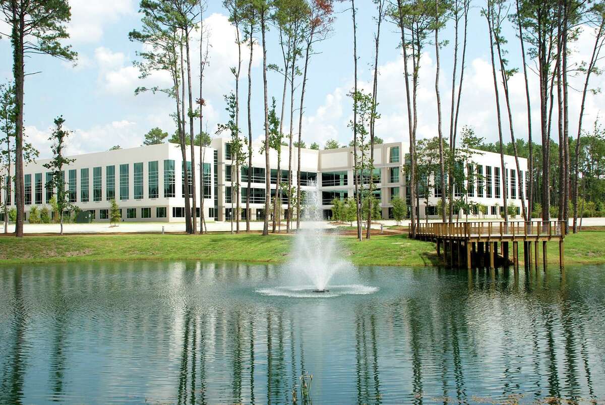 After an expansion, Praxair leases 120,454 square feet in the Sierra Pines I office building at 1585 Sawdust Road near The Woodlands.