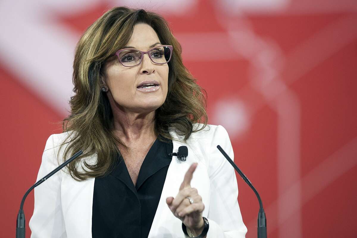 In this Feb. 26, 2015 file photo, former Alaska Gov. Sarah Palin speaks during the Conservative Political Action Conference (CPAC) in National Harbor, Md. (AP Photo/Cliff Owen, File)