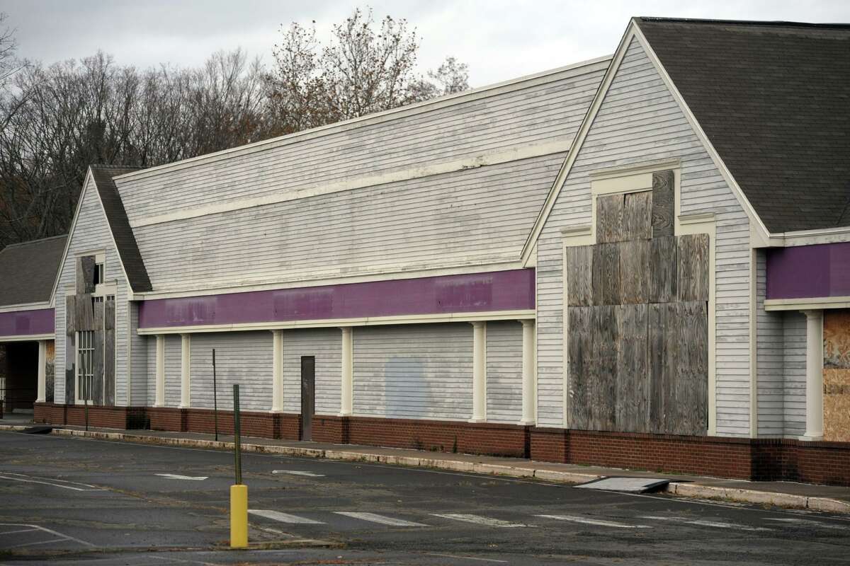 The former Stop and Shop property on Madison Ave., in Bridgeport, Conn. Nov. 12, 2019.
