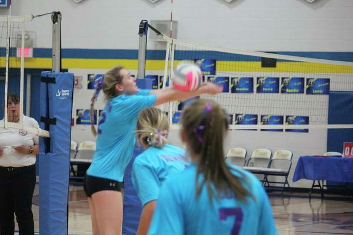Pine River's Sophie Johnson passes the ball in recent action. (Herald Review photo/John Raffel)