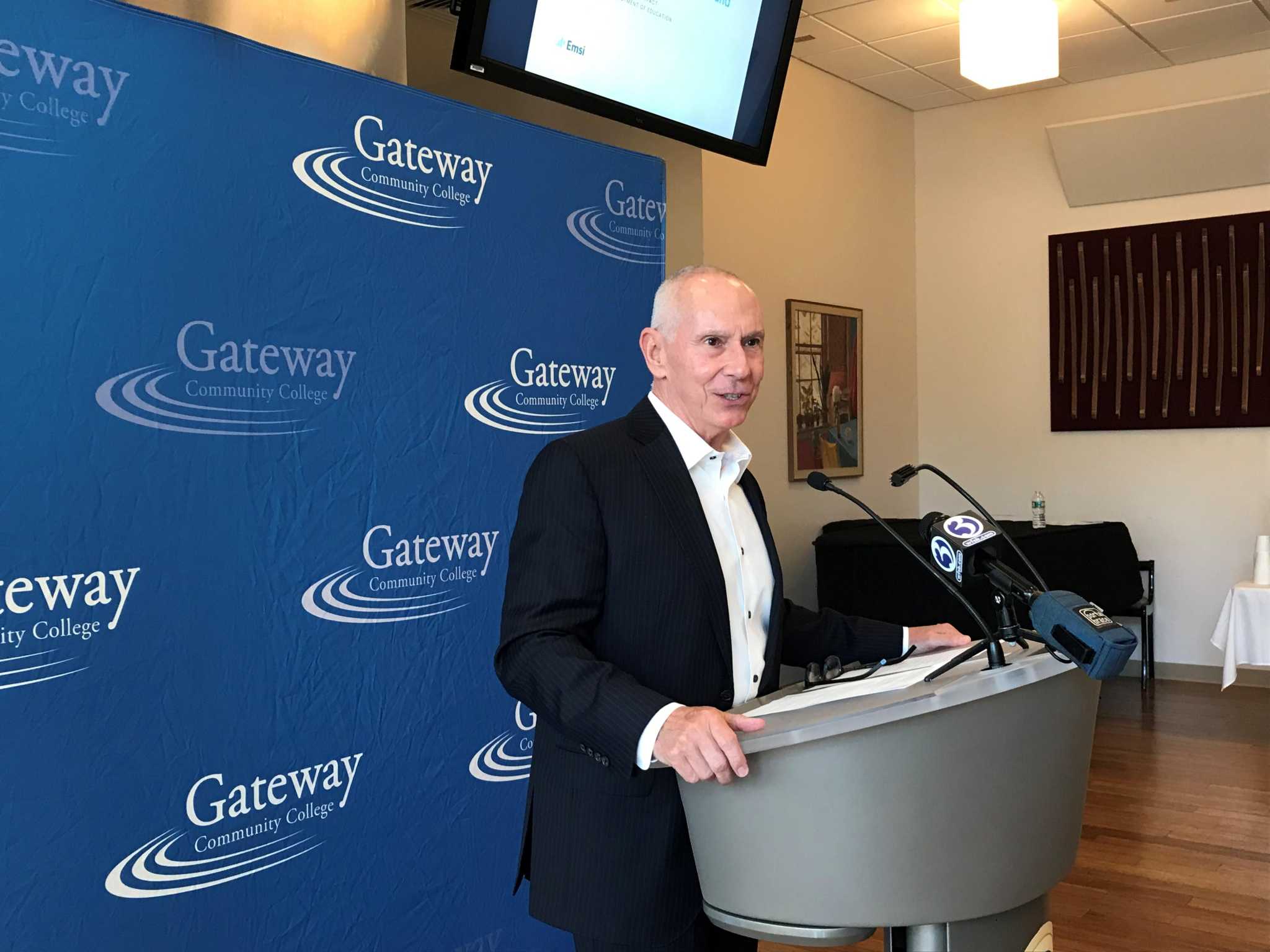Jeff Rageth Opinion: Keeping them honest at the Board of Regents
