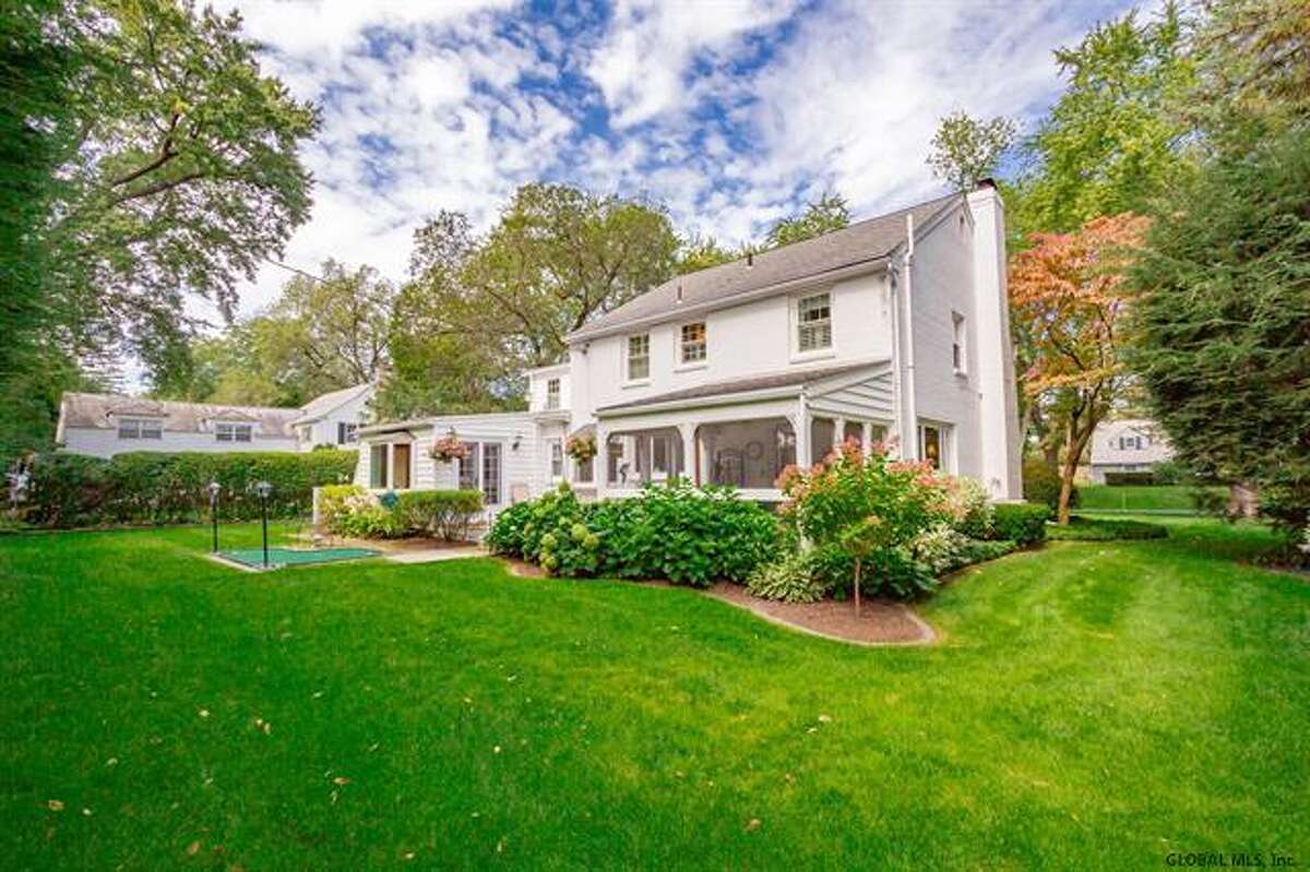 House of the Week Colonial in Loudonville