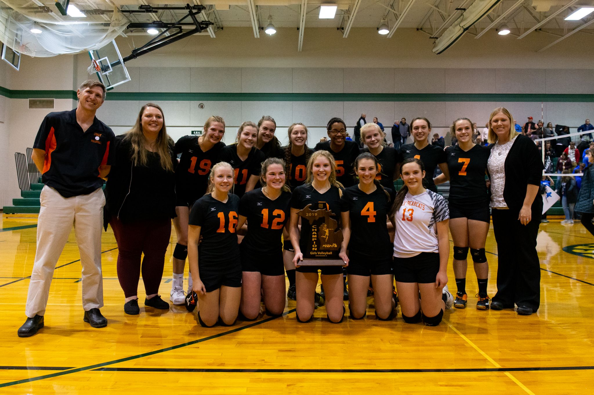 Ubly volleyball wins regional title