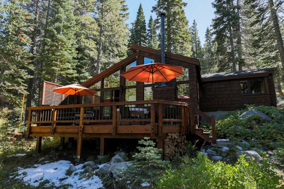 See Inside Heath Ceramics Owners Tahoe Cabin Renting For 500 A