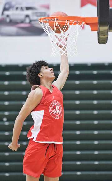 Uconn S First Two 2020 Recruits Fit The Bill Of Athleticism