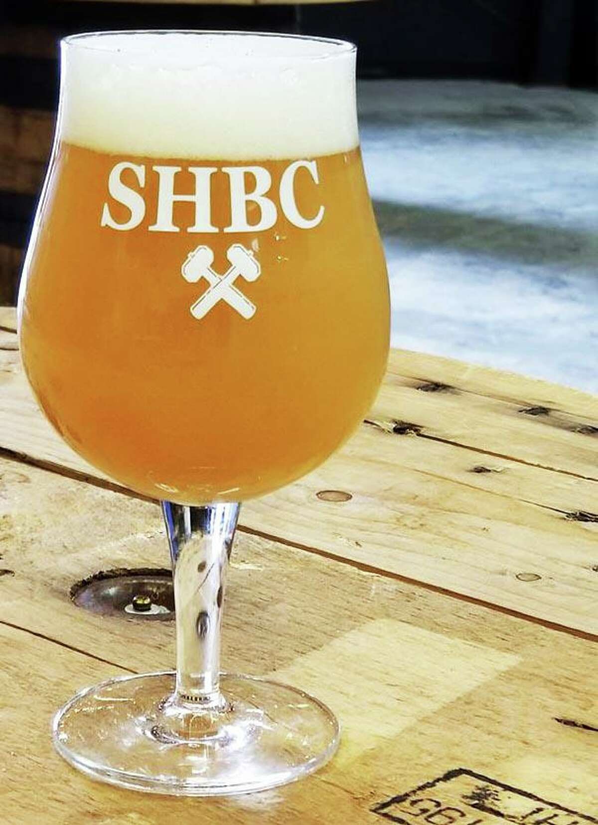 Shown is Haddam’s Steady Habit Brewery Grand Prismatic 100-percent Mosiac NEIPA. It tastes of tropical fruits, with a smooth, silky mouthfeel and clean crisp finish, according to the owners.