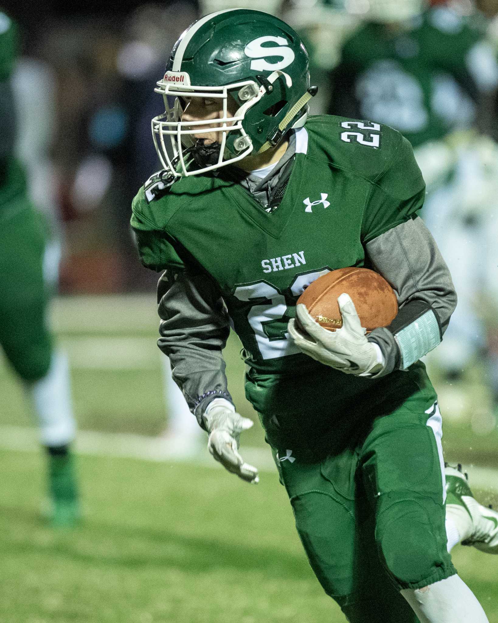 Shenendehowa S Billy Beach Could Turn Tide For Football Team