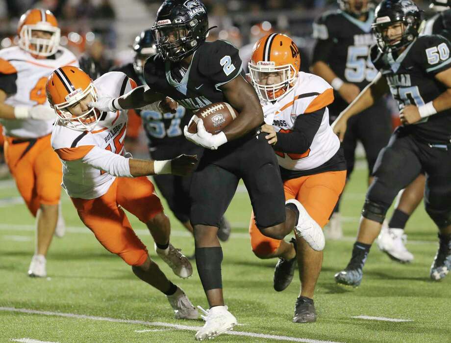 Harlan Dismantles Burbank To Remain Unbeaten San Antonio Express
