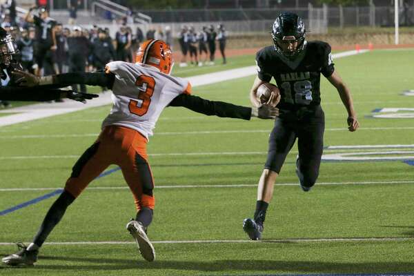 Harlan Dismantles Burbank To Remain Unbeaten Expressnews Com
