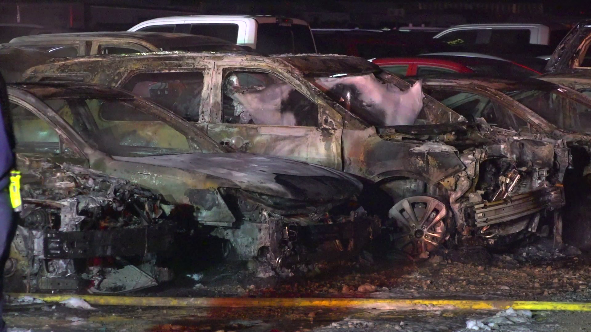 Two dozen vehicles scorched at Cash For Cars parking lot