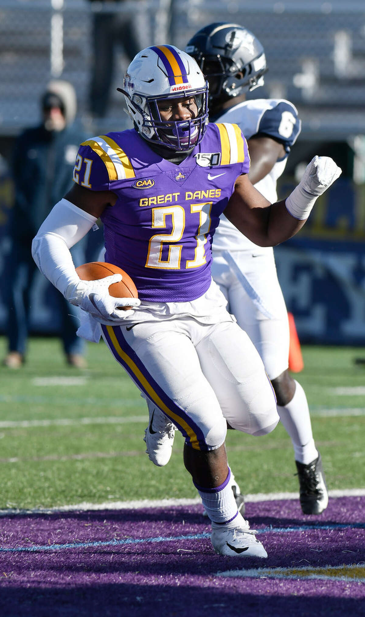 Ualbany Football Gets Spring Schedule From Ncaa - golden football helmet of participation roblox