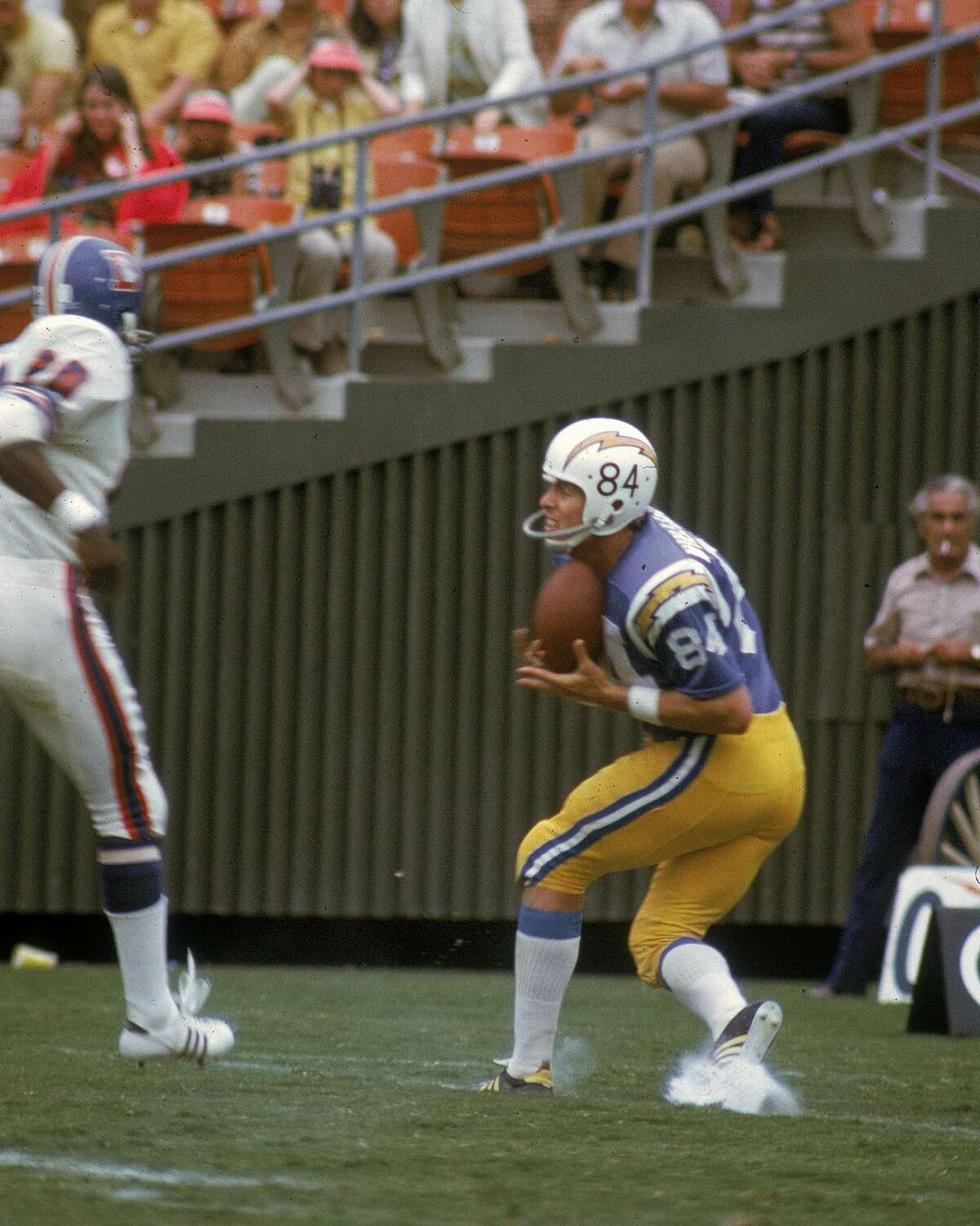 Williams was a wide receiver from 1967 to 1973 in the NFL and played for the San Diego Chargers, now in Los Angeles, Pittsburgh Steelers and St. Louis Cardinals, now in Arizona. He played for the now-defunct World Football League before ending his career with an offseason stint with the Seattle Seahawks.