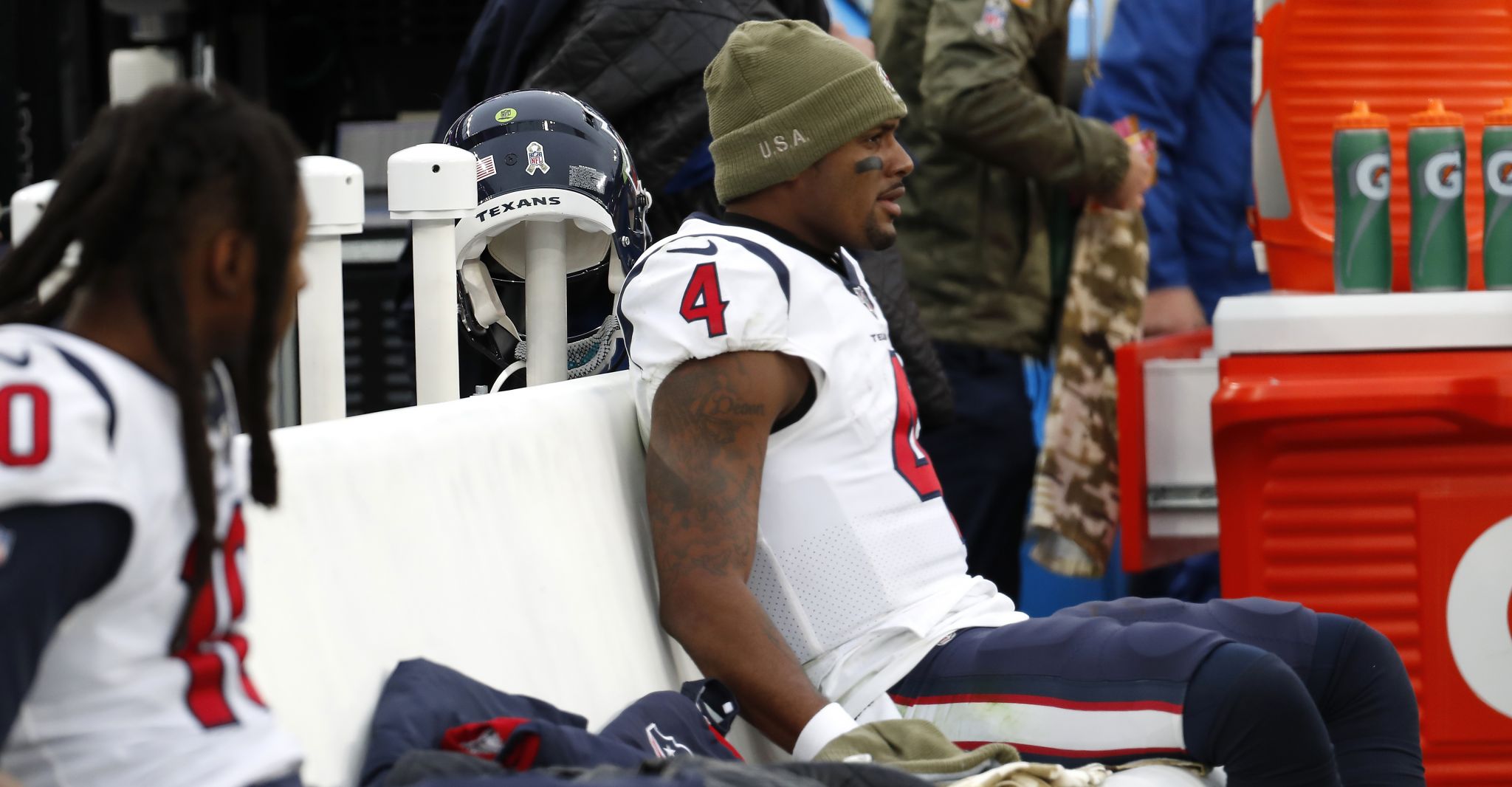 Texans QB Deshaun Watson gives Ravens' Lamar Jackson 'MVP' jersey