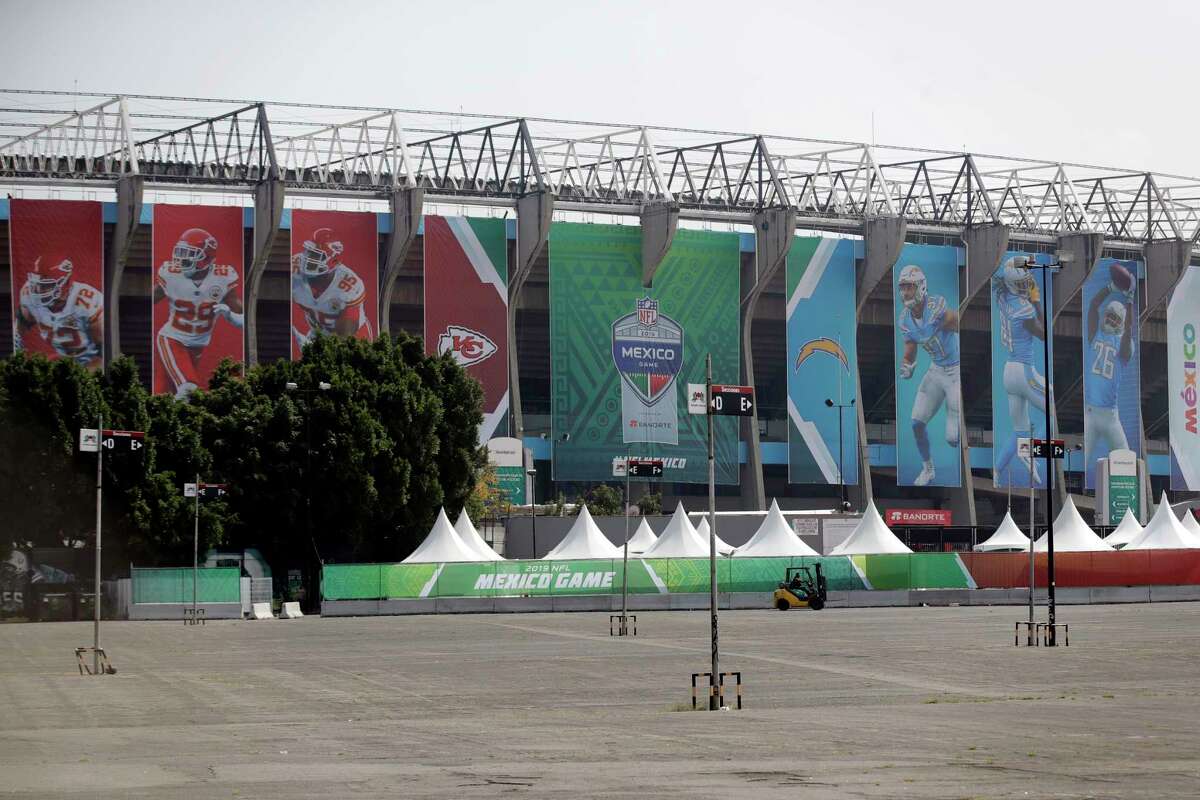 Why is Chiefs vs. Chargers in Mexico City? How Azteca Stadium's