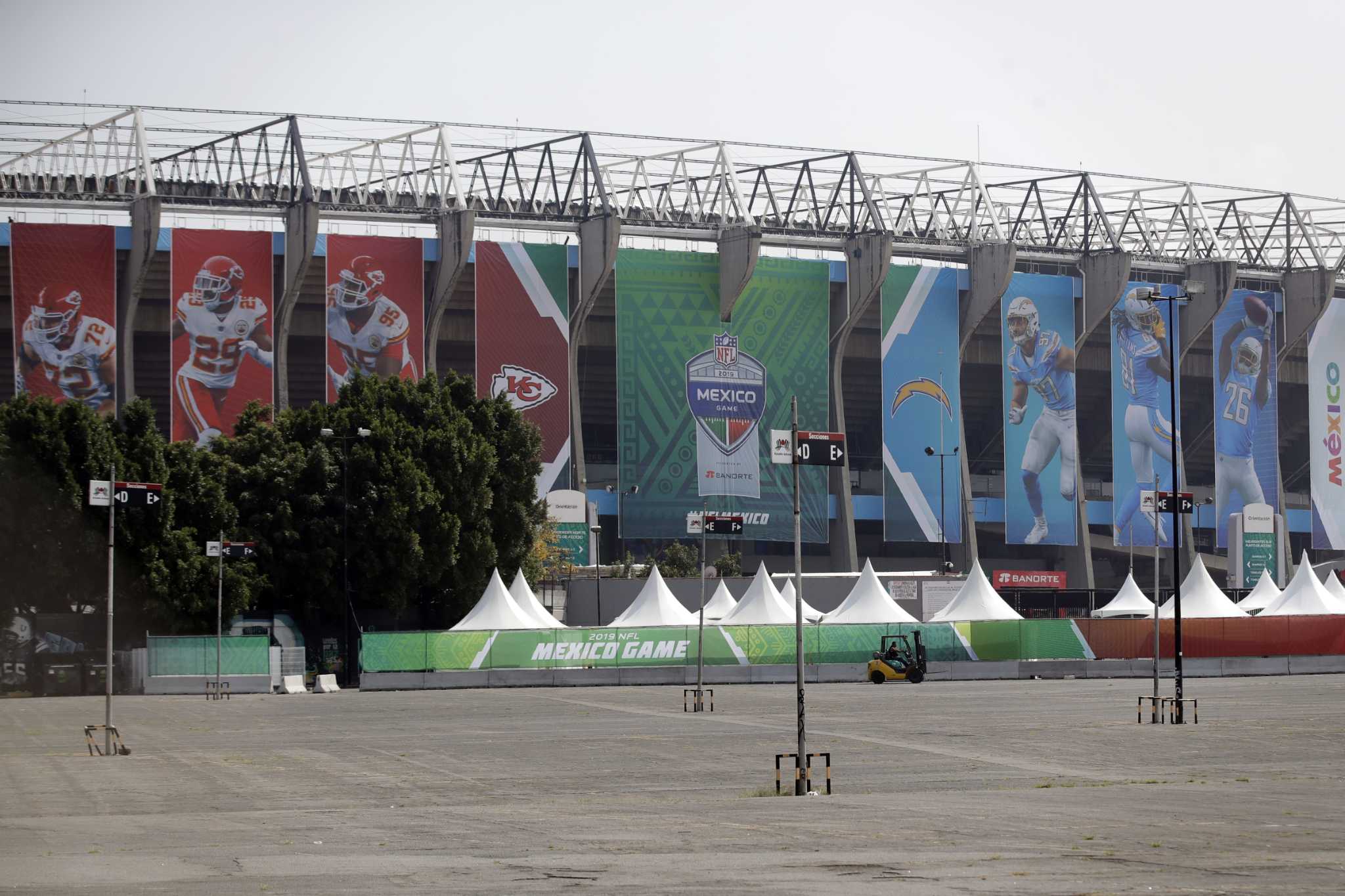 Why is Chiefs vs. Chargers in Mexico City? How Azteca Stadium's