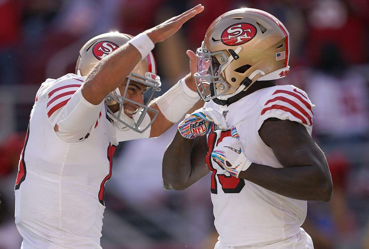 Jimmy Garoppolo and Deebo Samuel Link Up for 30-yard Pickup