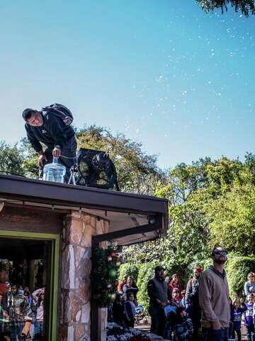 Annual San Antonio Zoo Lights Illuminates Winter Wonderland Friday