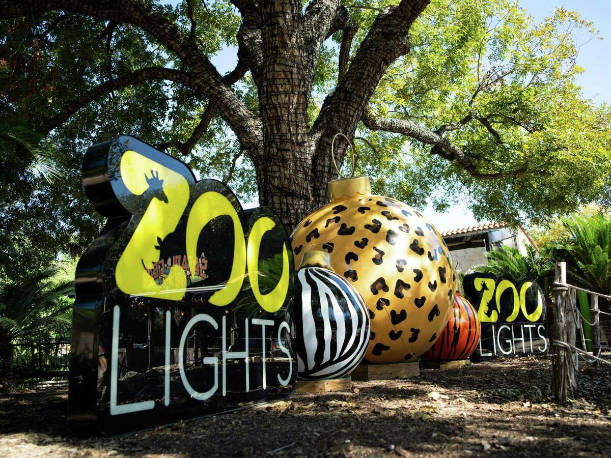 Annual San Antonio Zoo Lights illuminates winter wonderland Friday night