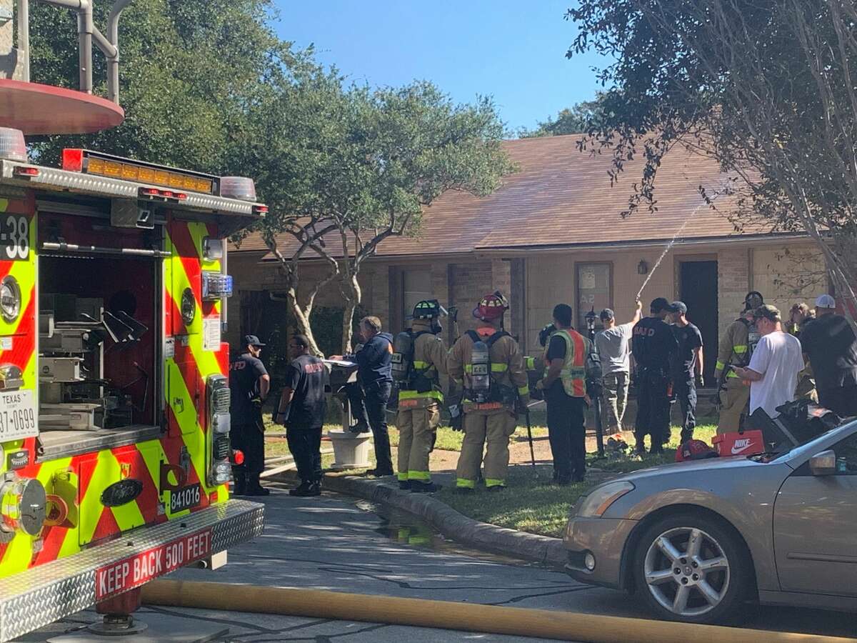 Update Dog dies in massive San Antonio house fire, officials say