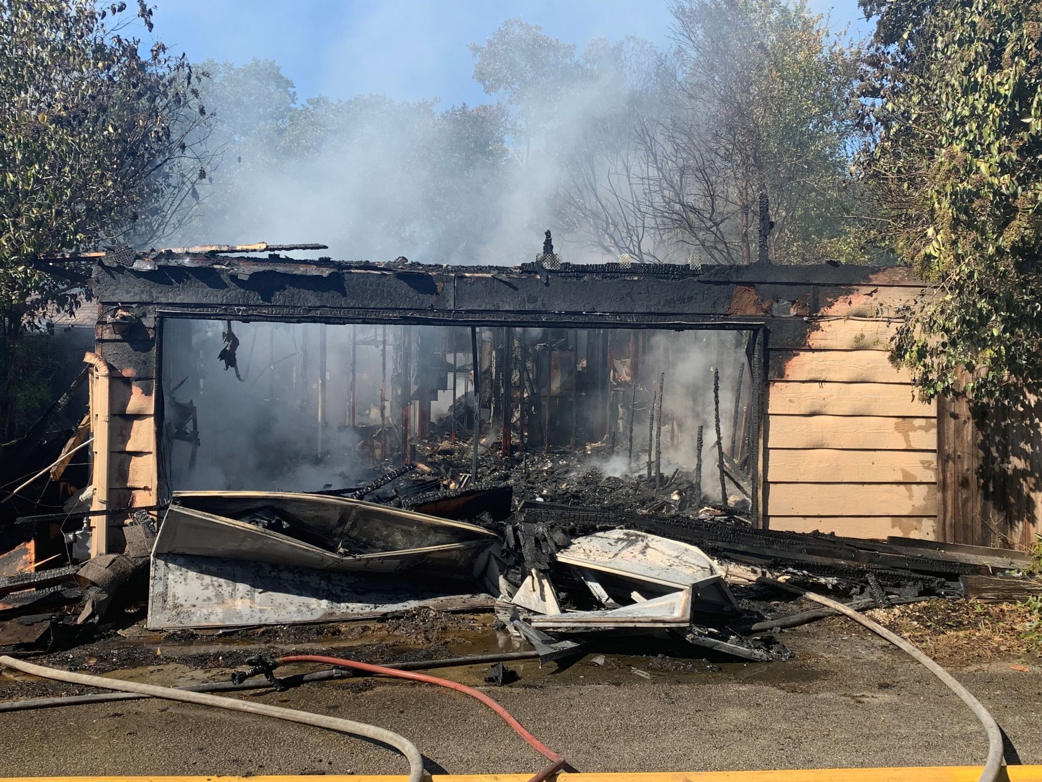 Update: Dog dies in massive San Antonio house fire, officials say - mySA