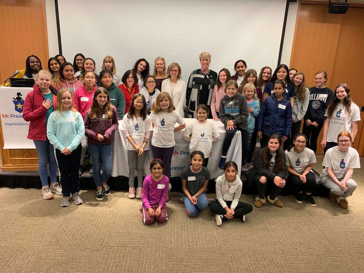 State Senator Julie Kushner, State Representative Laura Devlin, Panel Moderator Toni Boucher, Ms President US participants and mentors.