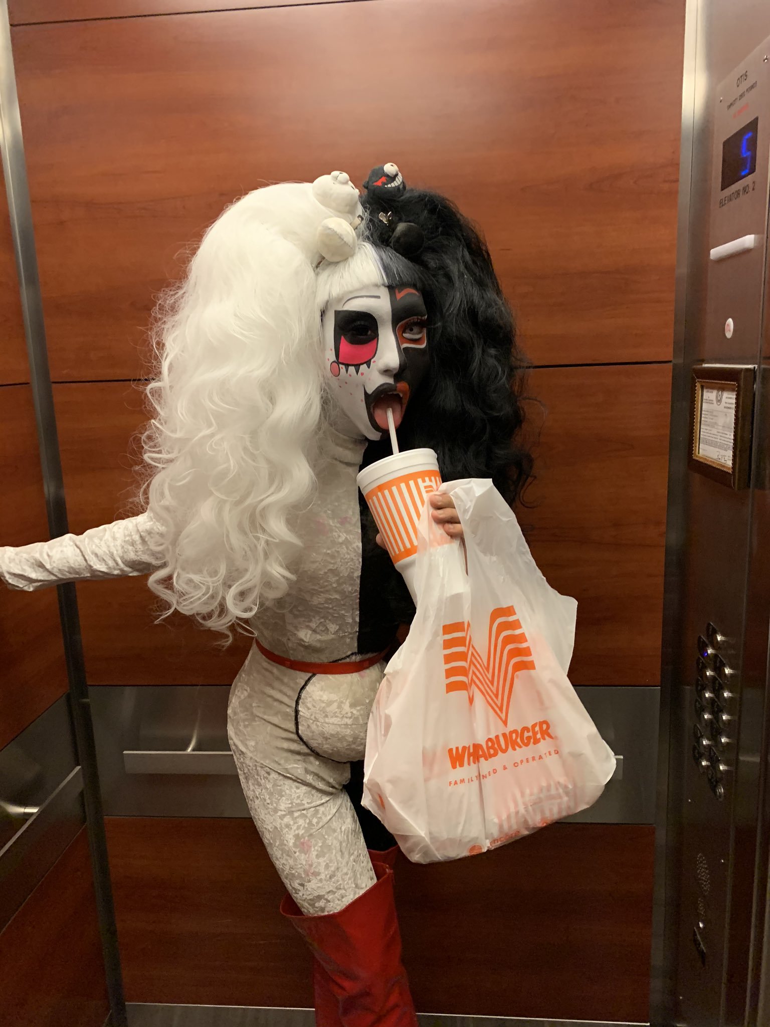 Drag queen denied entrance at Austin Whataburger following city's drag festival