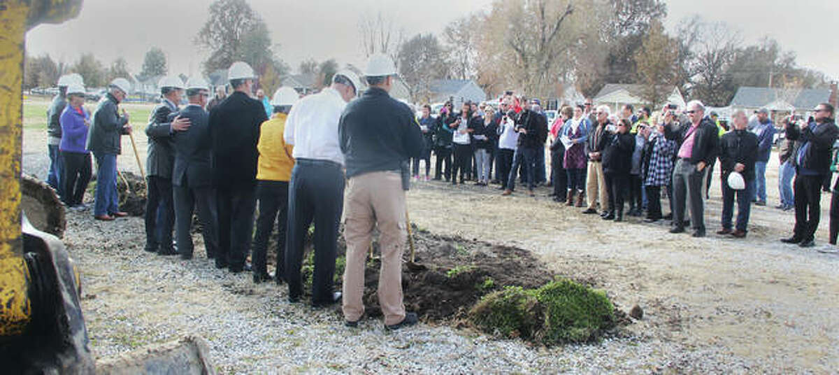 Roxana is ‘just out of space’ Breaks ground on 11M City Hall project