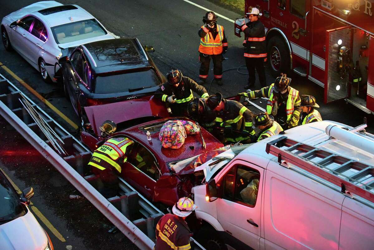1 seriously injured in 5car crash on Merritt Parkway in