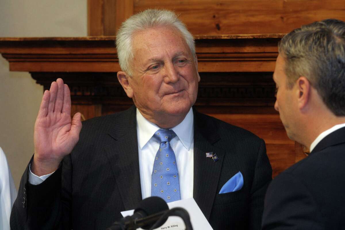 Mayor Harry Rilling is sworn in for his fourth term as mayor at Norwalk City Hall, in Norwalk, Conn. Nov. 19, 2019.