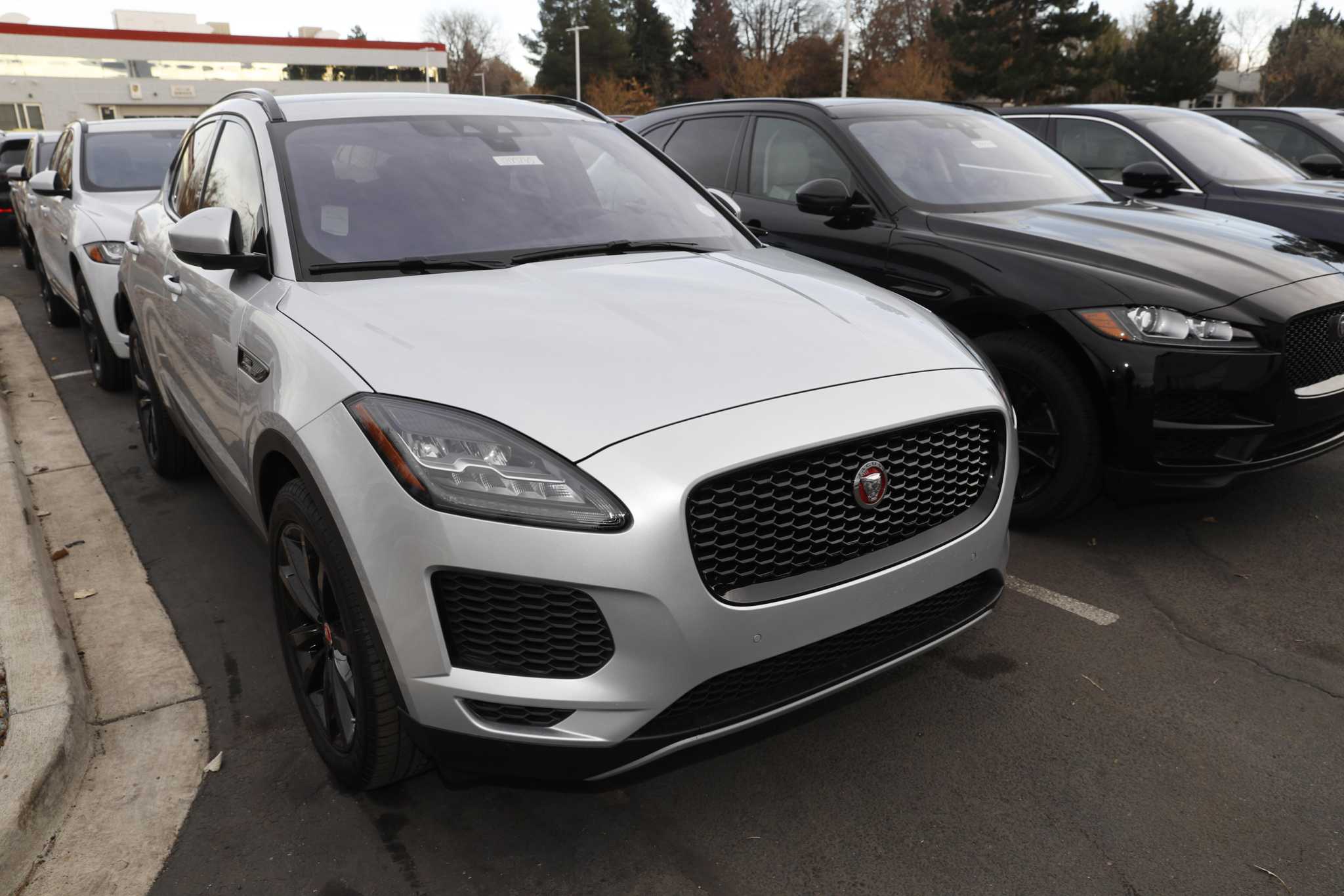 New car sales plunge 10 percent in October