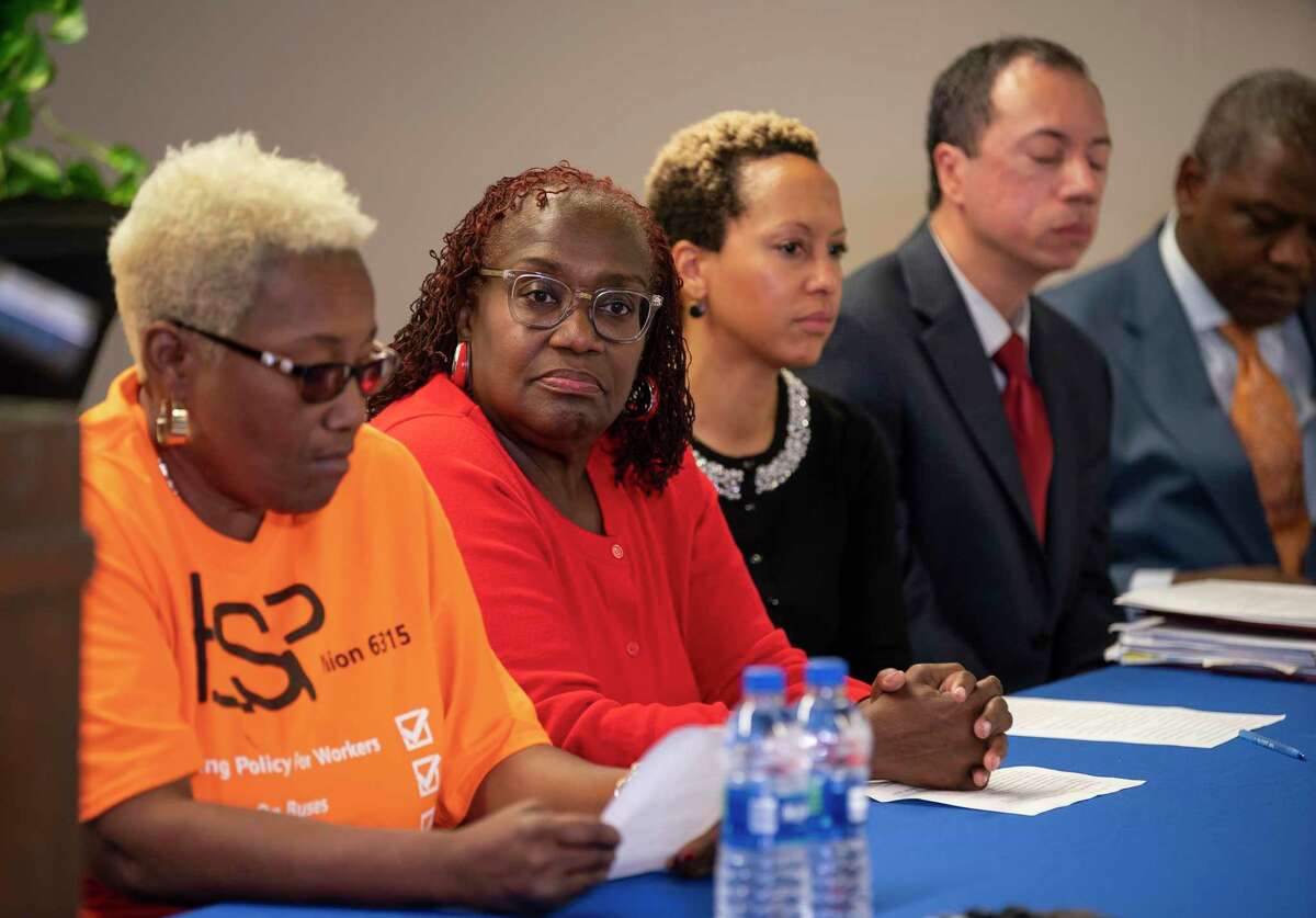 HISD teachers union files motion to join takeover lawsuit as TEA seeks
