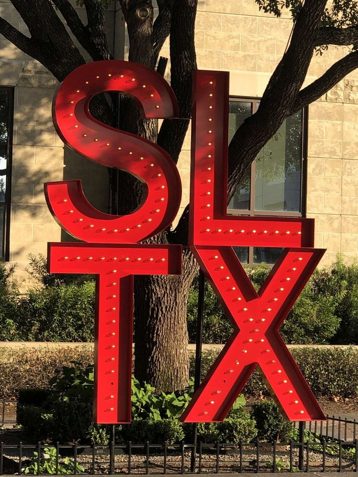 Some of Houston's coolest photo spots are hiding in Sugar Land