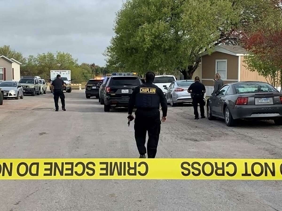 A husband and wife are dead after a domestic incident led to a murder-suicide Thursday in a South Side home, San Antonio police said.