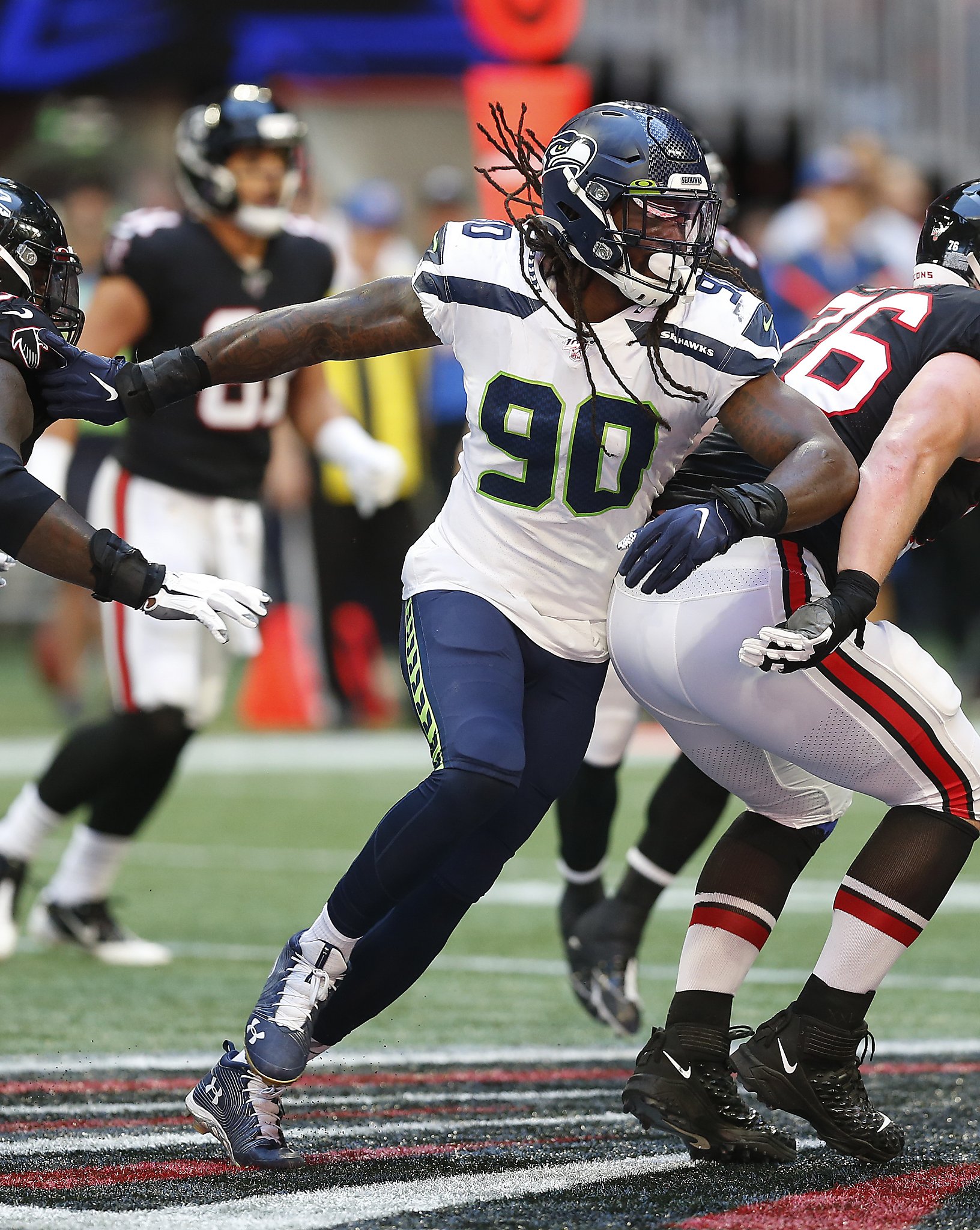 Report: Seattle Seahawks unlikely to 'break the bank' to retain DE Jadeveon  Clowney