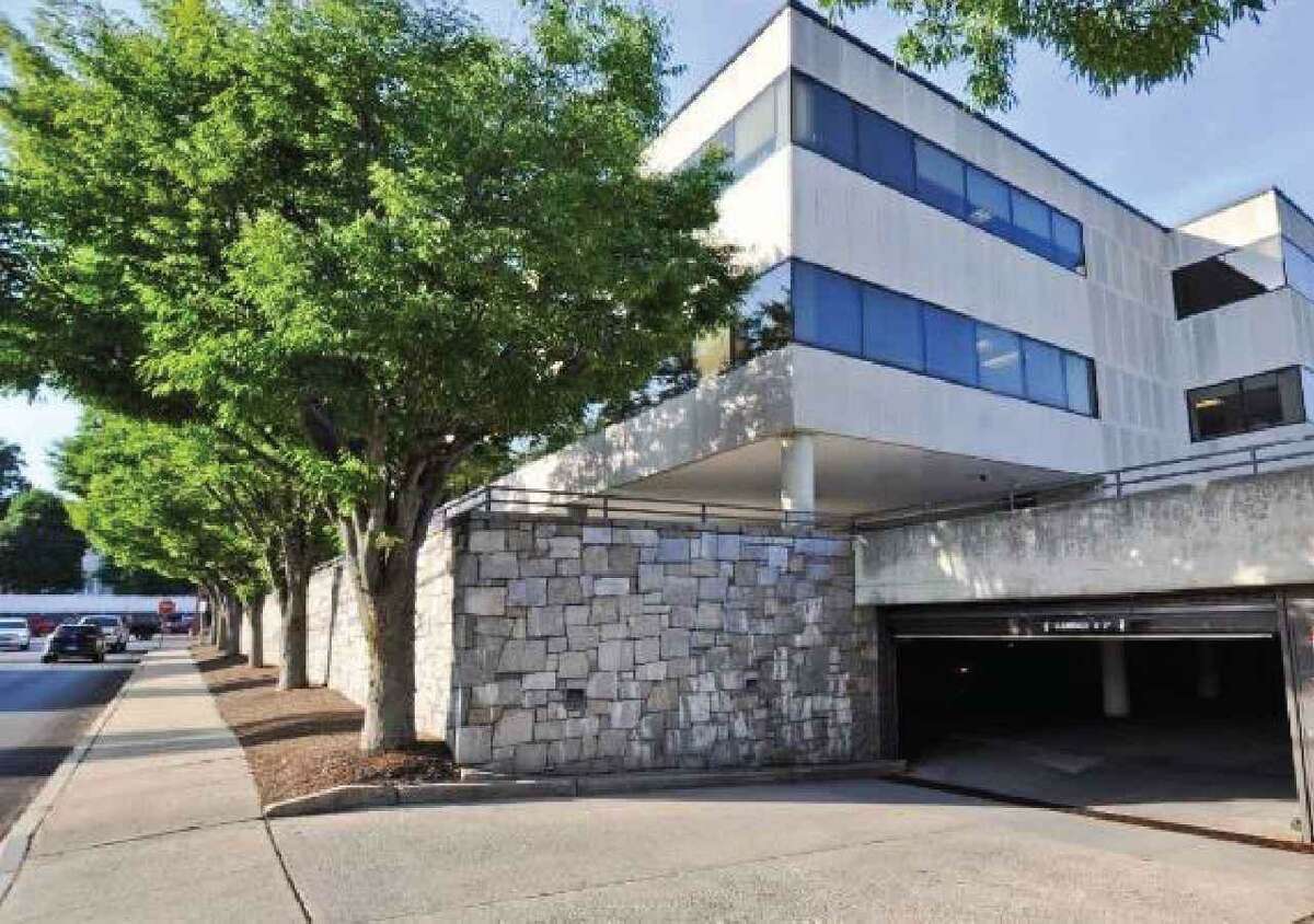 JLJ Capital has closed on a transaction to provide $2 million in preferred equity financing for the purchase of a Class A owner-occupied building located at 258 Elm St., in New Canaan.