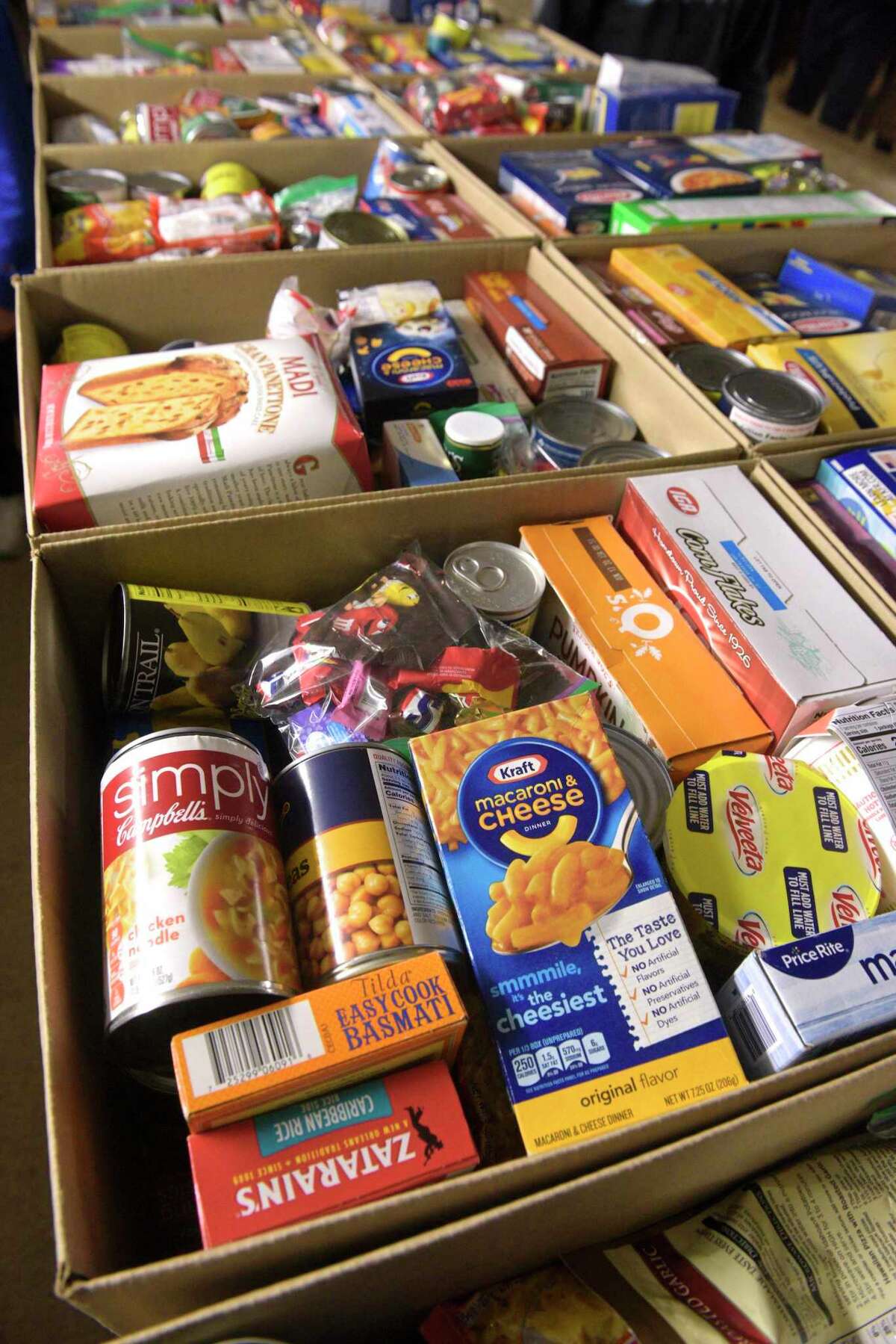 Bethel to hold food drive