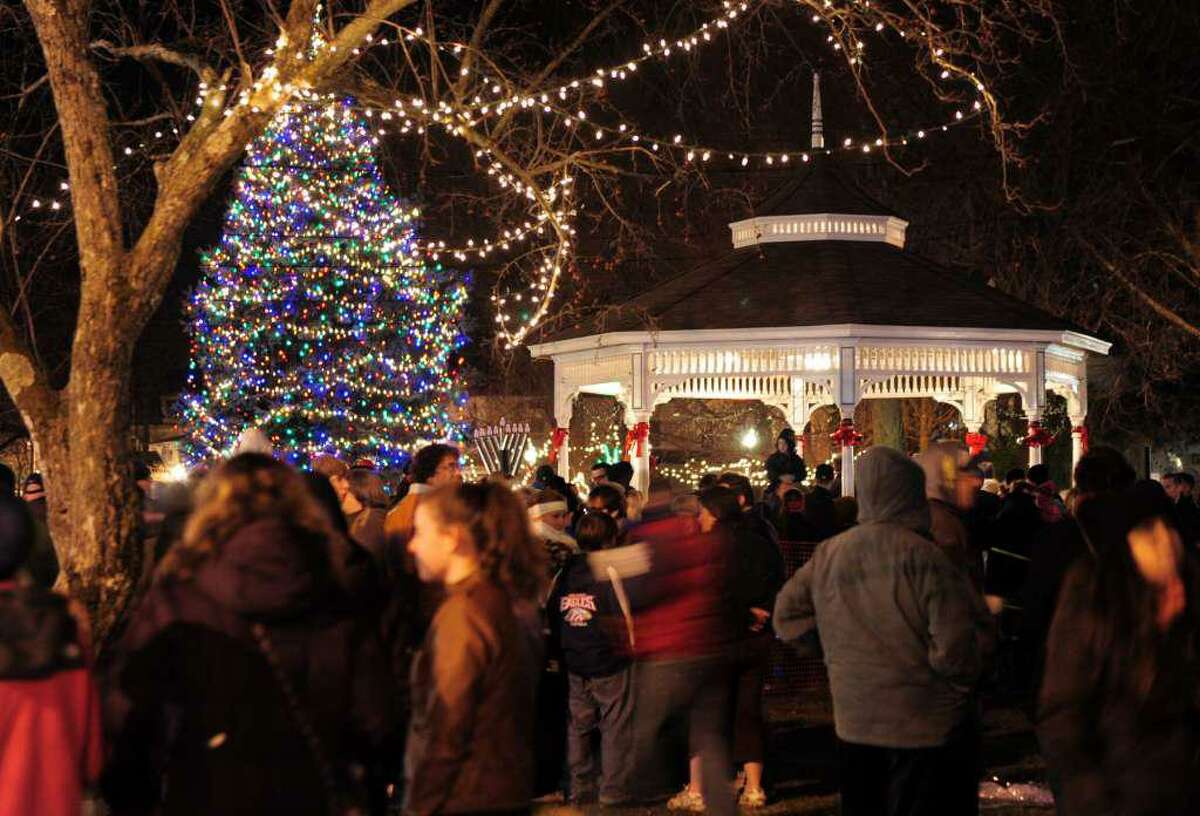 Milford's annual Festival of Lights and Tree Lighting will be held on Friday, Nov. 29, beginning at 5:30 p.m., on the Milford Green.