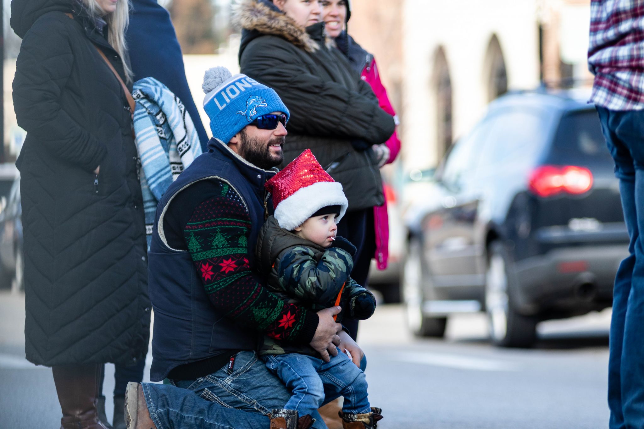 Many streets to close Saturday morning for Midland Santa Parade