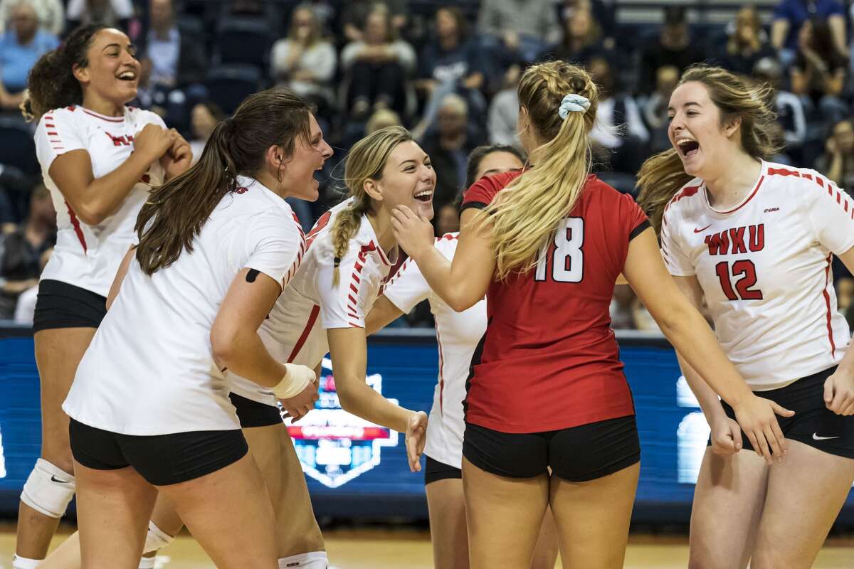 Rice volleyball falls to Western Kentucky in C-USA tourney