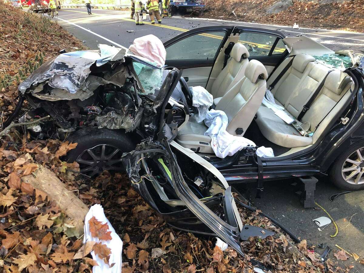 1 hospitalized after Shelton crash on Route 110