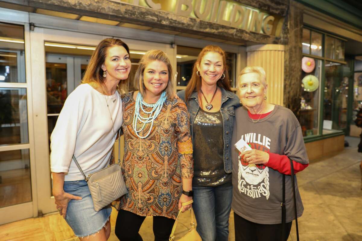 San Antonians flocked to the Majestic Theatre to see country legend Willie Nelson Monday Nov. 25, 2019.