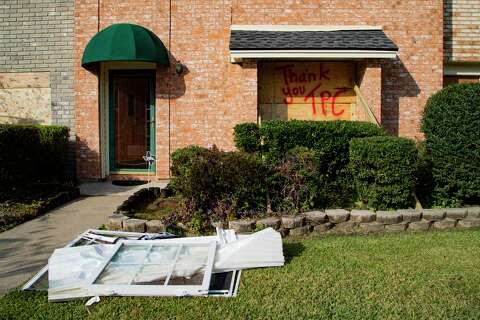 Se Texas Town Rocked By Chemical Plant Explosion Beaumont Enterprise